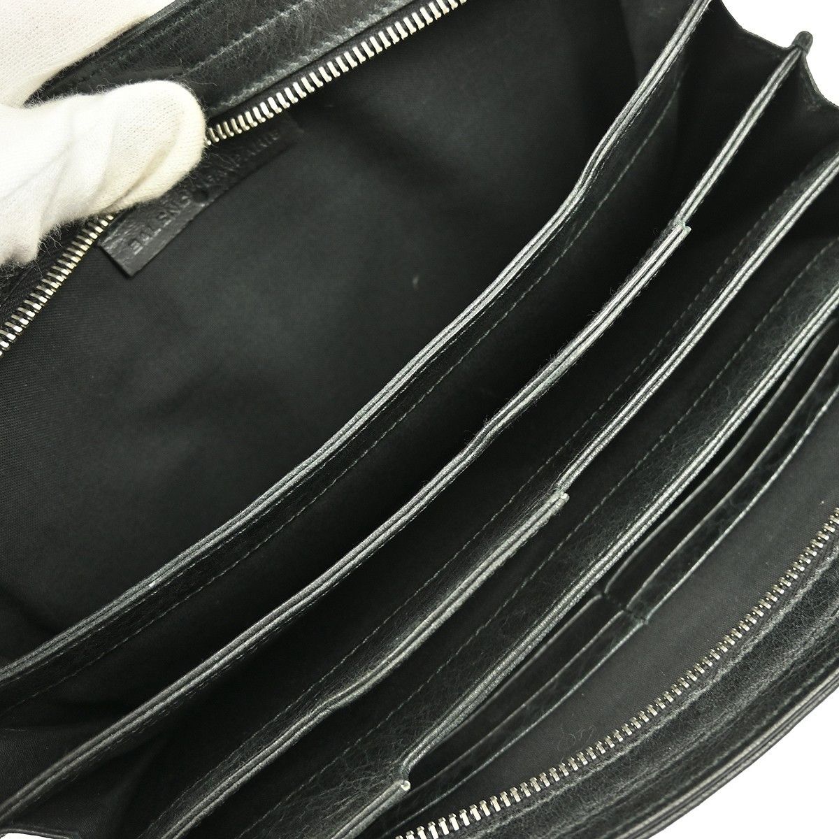Balenciaga Balenciaga Giant Studs Envelope Clutch Leather Size ONE SIZE - 3 Thumbnail