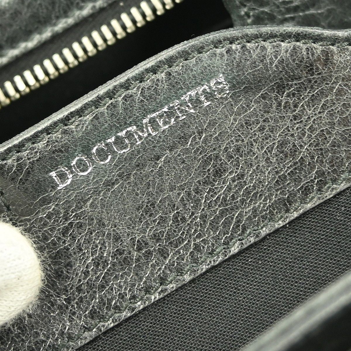 Balenciaga Balenciaga Giant Studs Envelope Clutch Leather Size ONE SIZE - 8 Thumbnail