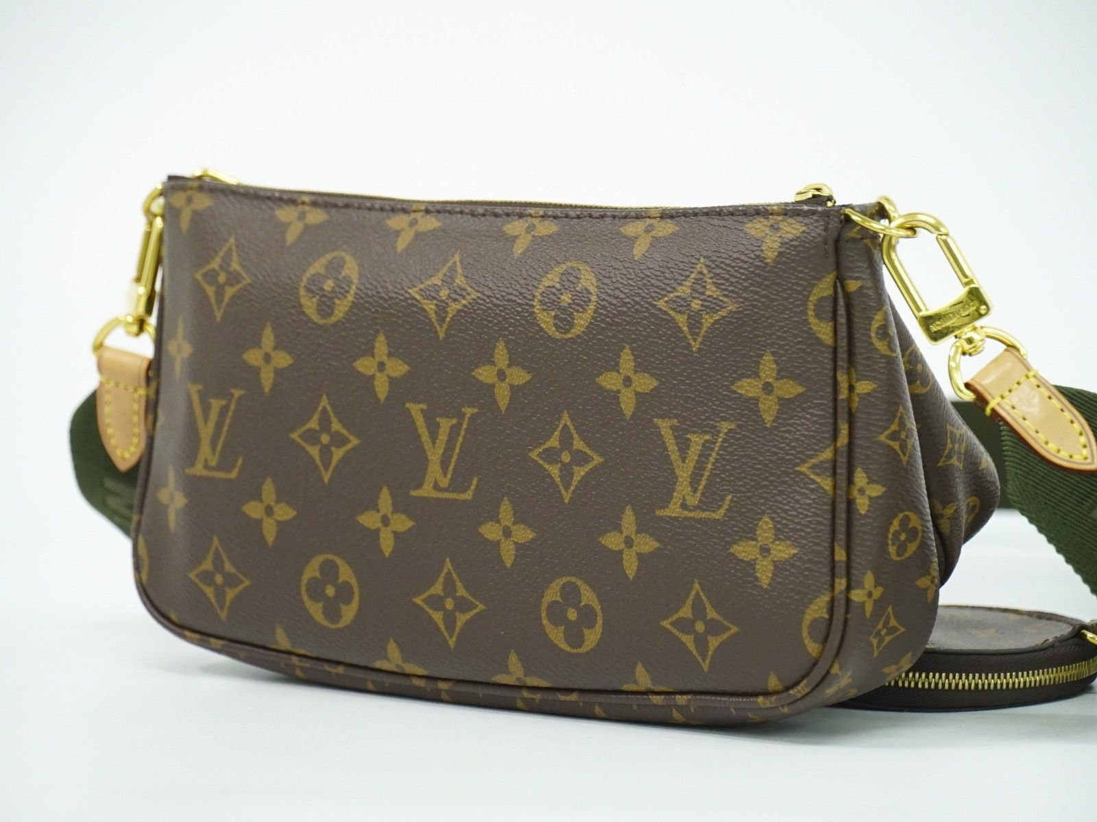 Louis Vuitton Louis Vuitton Multi Pochette Accessoires Monogram Canvas Size ONE SIZE - 2 Thumbnail