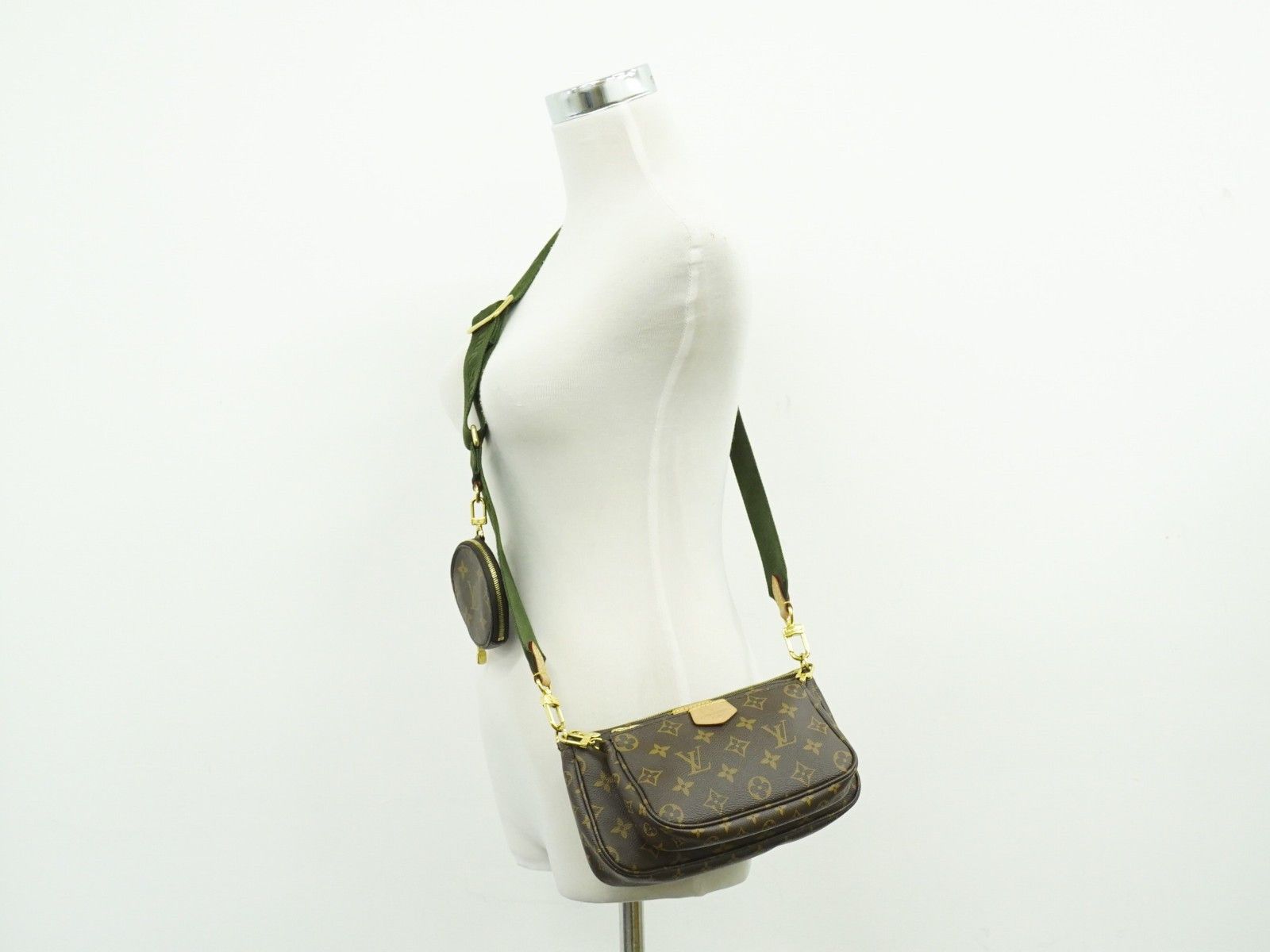 Louis Vuitton Louis Vuitton Multi Pochette Accessoires Monogram Canvas Size ONE SIZE - 12 Thumbnail