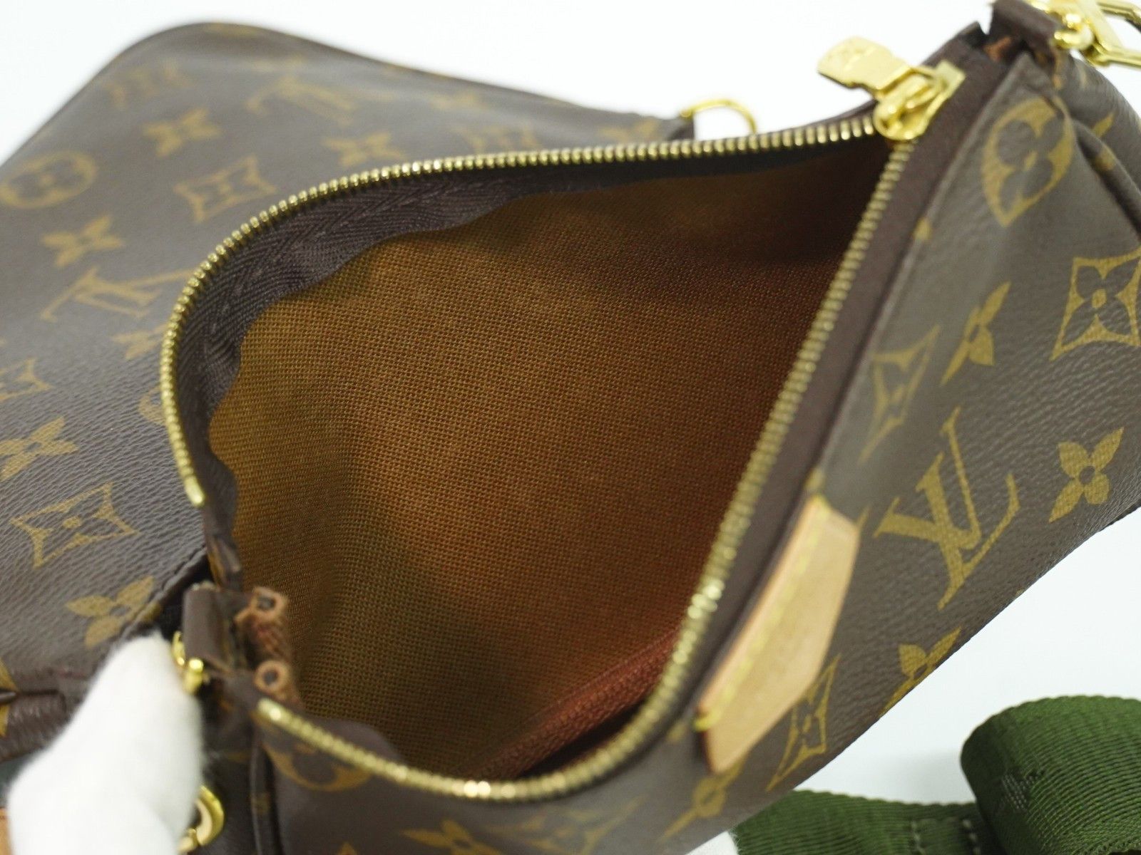 Louis Vuitton Louis Vuitton Multi Pochette Accessoires Monogram Canvas Size ONE SIZE - 19 Thumbnail