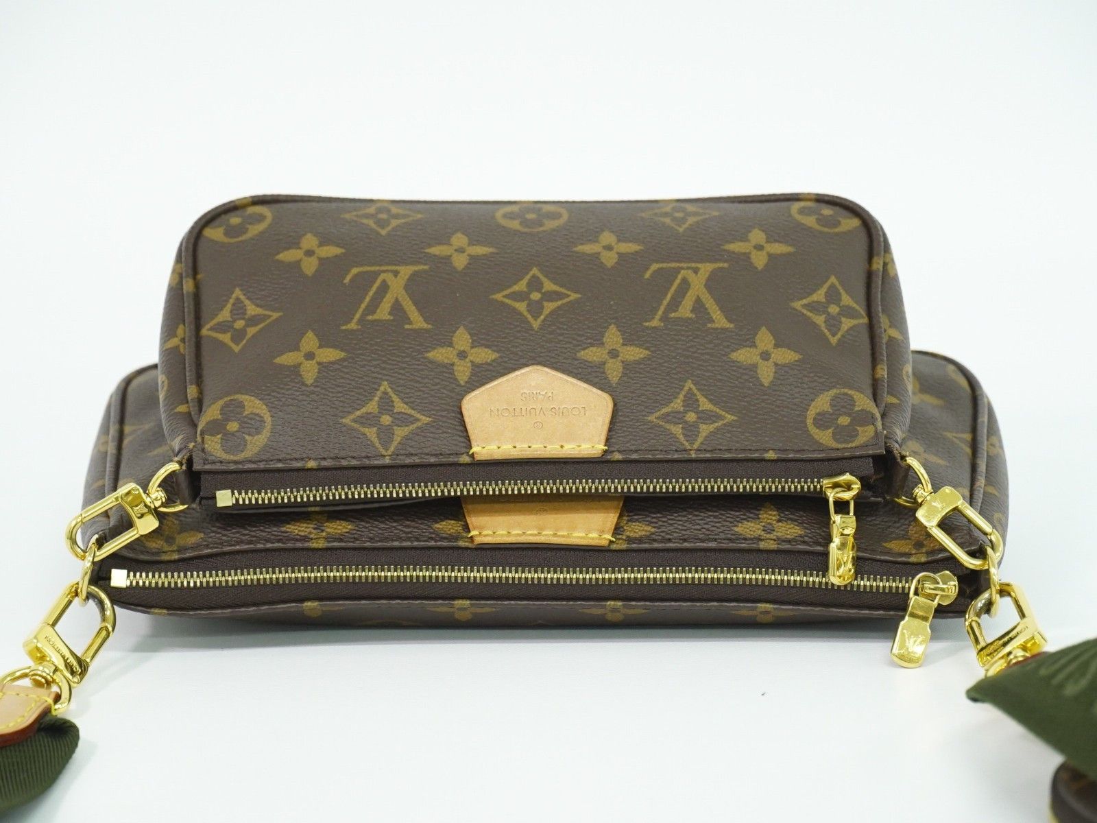 Louis Vuitton Louis Vuitton Multi Pochette Accessoires Monogram Canvas Size ONE SIZE - 17 Thumbnail