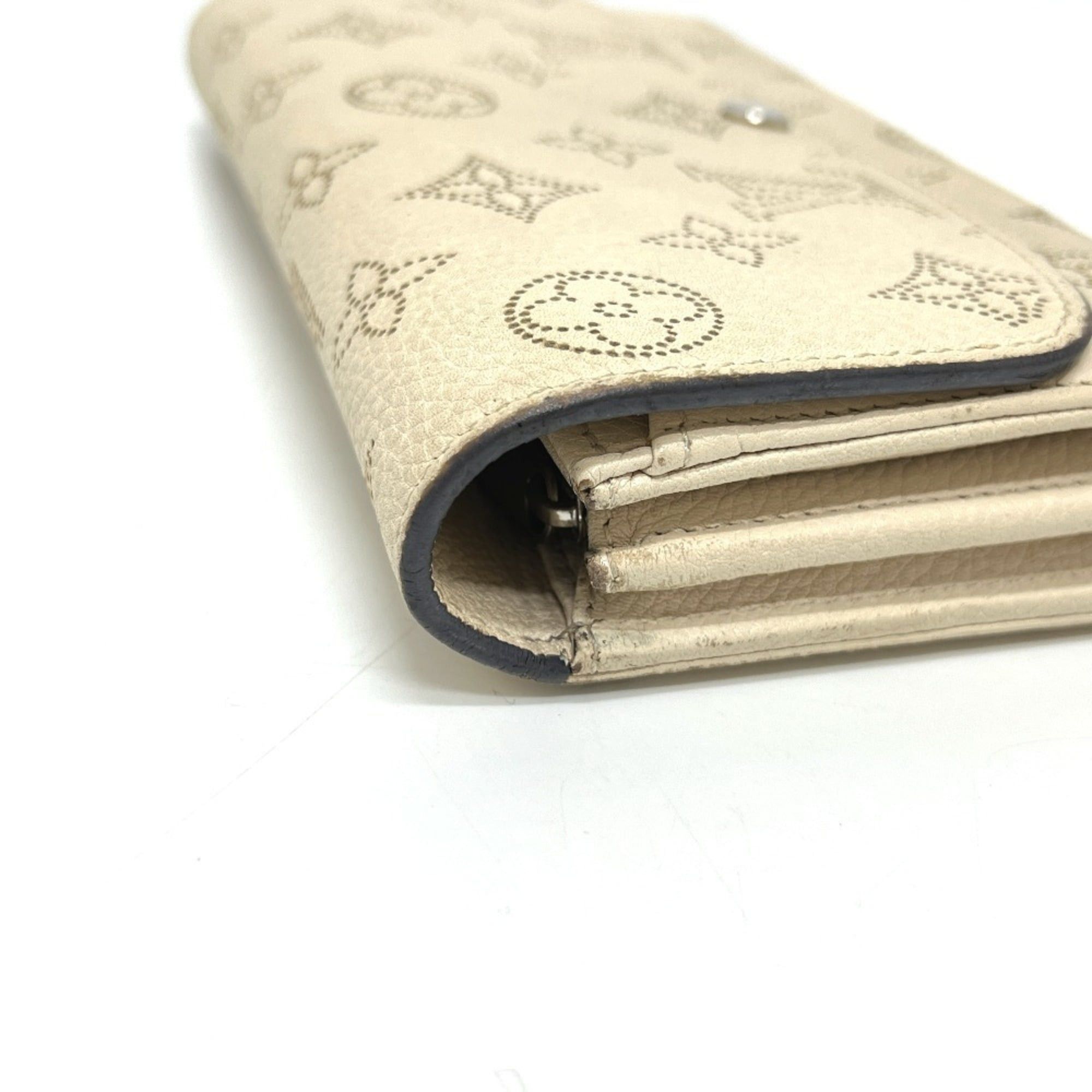 Louis Vuitton LOUIS VUITTON M60177 Portefeuille Iris Wallet, Monogram Mahina Leather, Women's, Ivory and White Size ONE SIZE - 8 Thumbnail