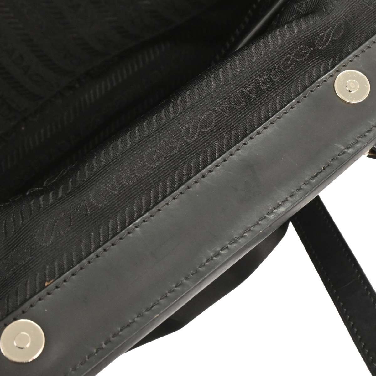 Prada Prada Vintage Shoulder Bag Tessuto Size ONE SIZE - 3 Thumbnail