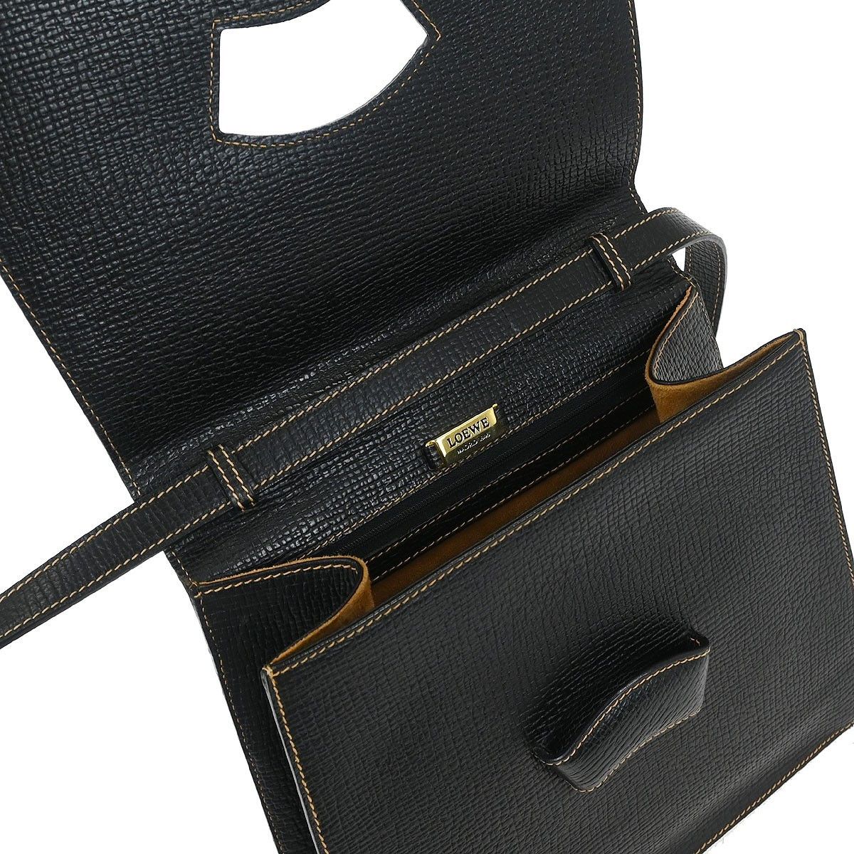 Loewe Loewe Barcelona Shoulder Bag Leather Size ONE SIZE - 8 Thumbnail