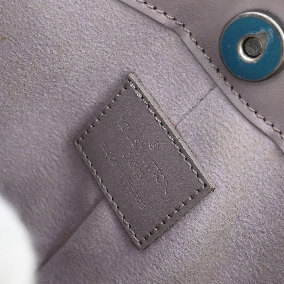 Louis Vuitton Louis Vuitton Demi Lune Pochette Epi Leather Size ONE SIZE - 4 Thumbnail
