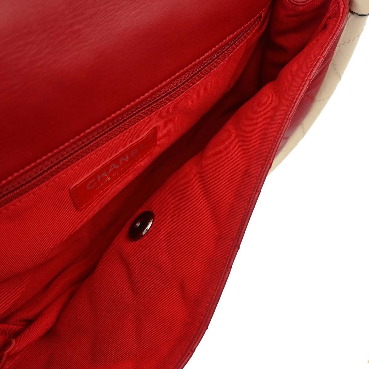 Chanel Chanel Hula Hoop Bag Quilted Lambskin Size ONE SIZE - 3 Thumbnail