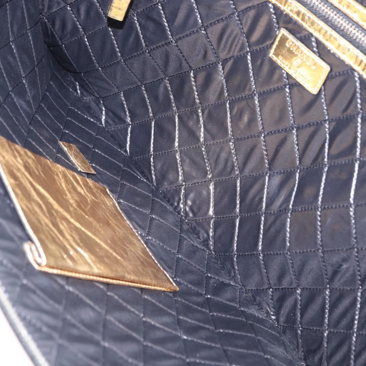 Chanel Chanel Feminine Pouch Crinkled Leather Size ONE SIZE - 5 Thumbnail
