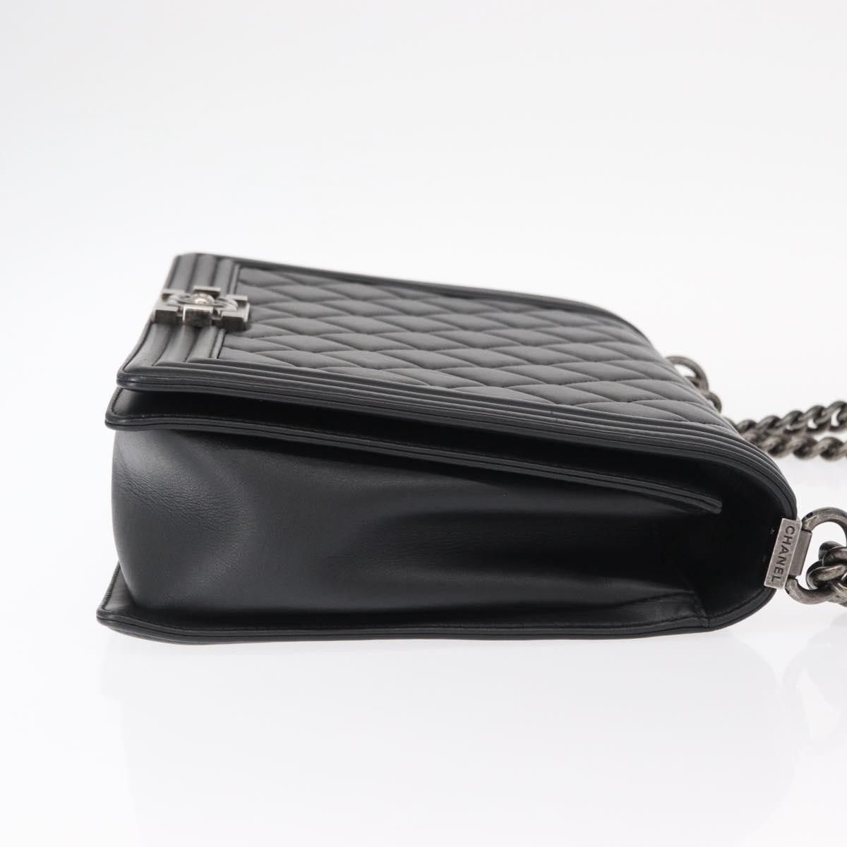 Chanel Chanel Boy Flap Bag Quilted Lambskin Size ONE SIZE - 3 Thumbnail