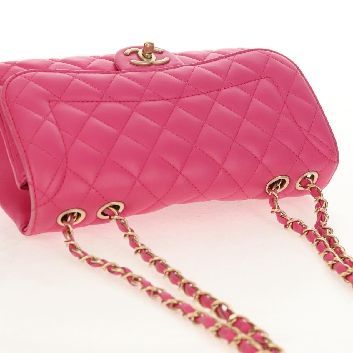 Chanel Chanel Mademoiselle Chic Flap Bag Quilted Lambskin Size ONE SIZE - 15 Thumbnail