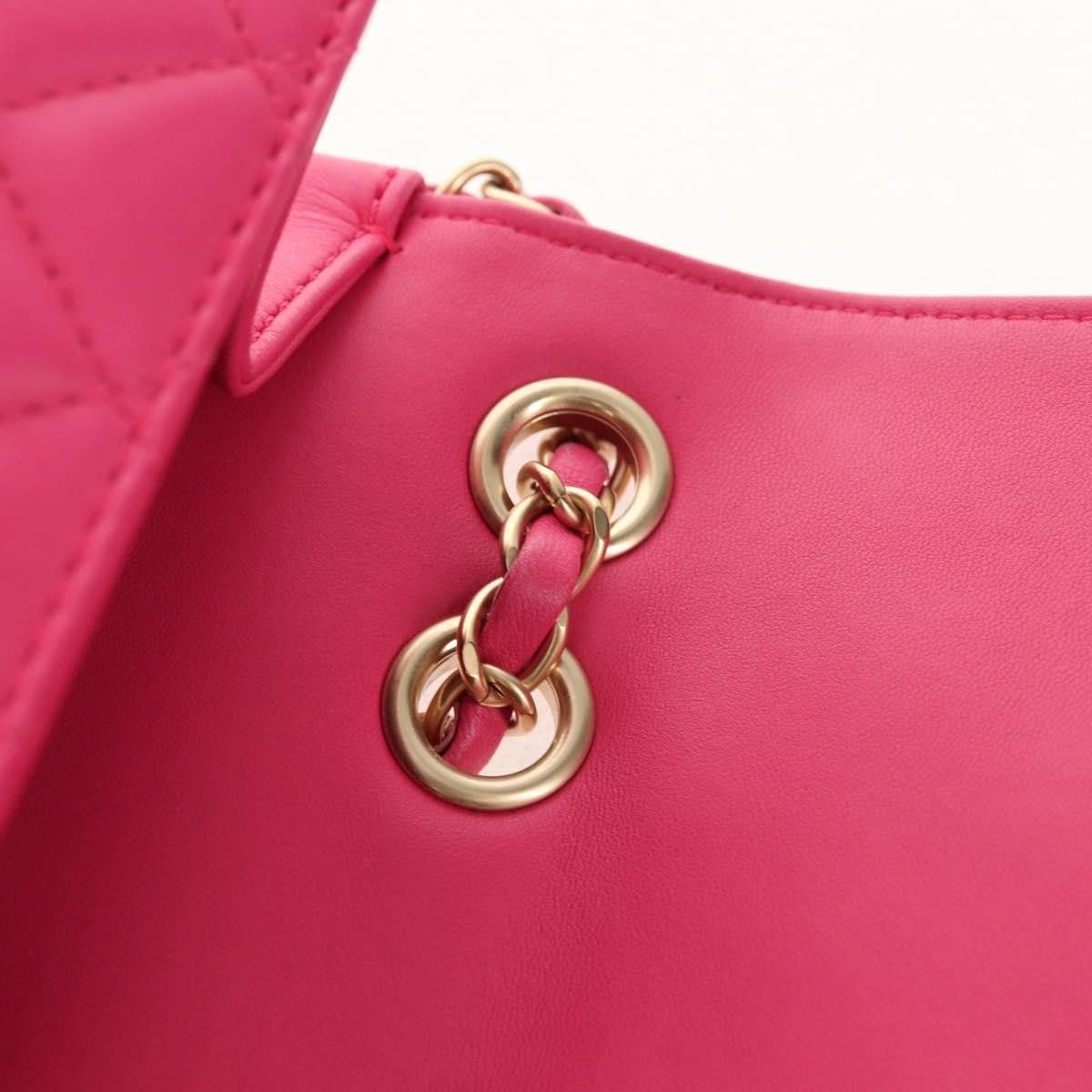 Chanel Chanel Mademoiselle Chic Flap Bag Quilted Lambskin Size ONE SIZE - 21 Thumbnail