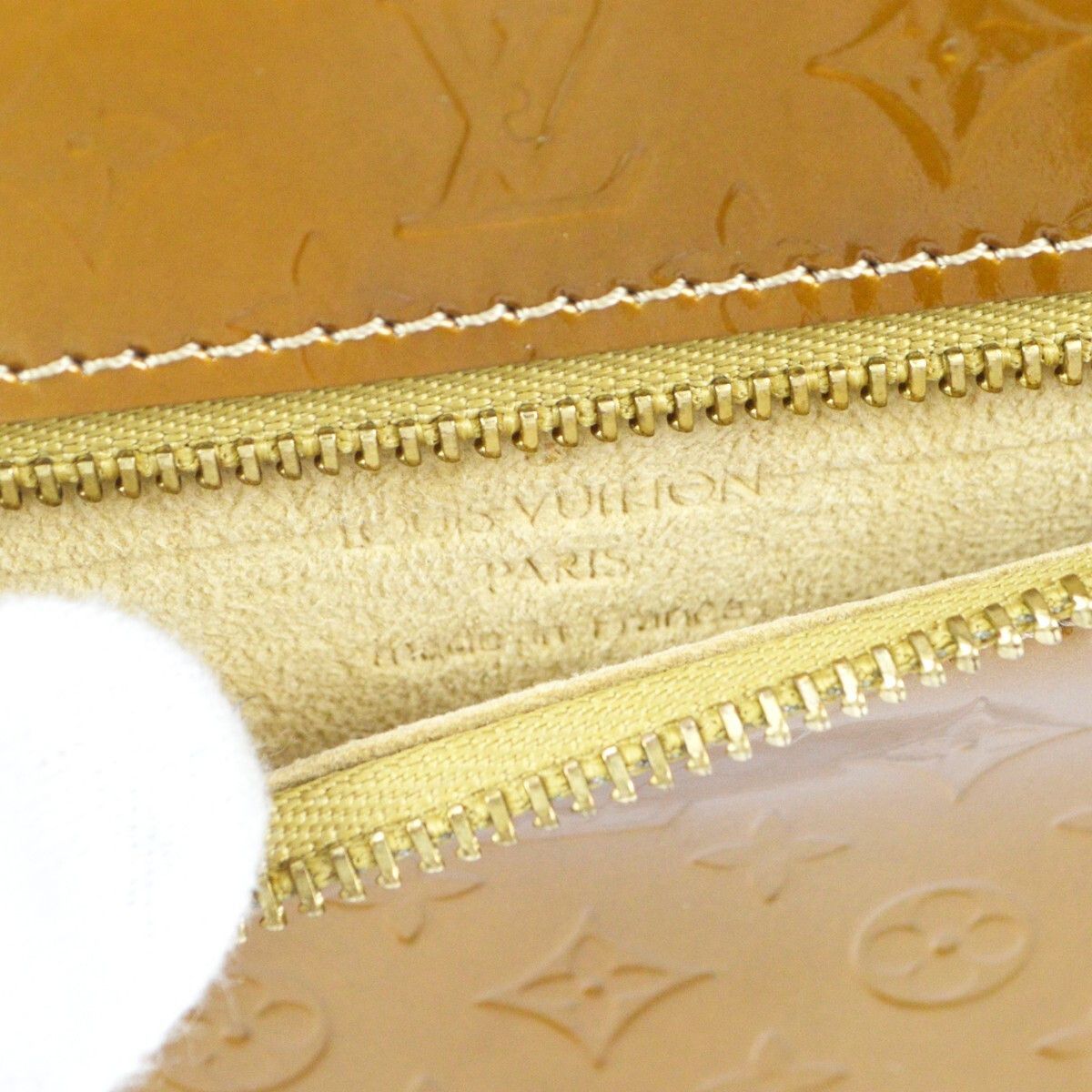 Louis Vuitton Louis Vuitton Conte De Fees Pochette Hibou Monogram Patent Leather Size ONE SIZE - 4 Thumbnail