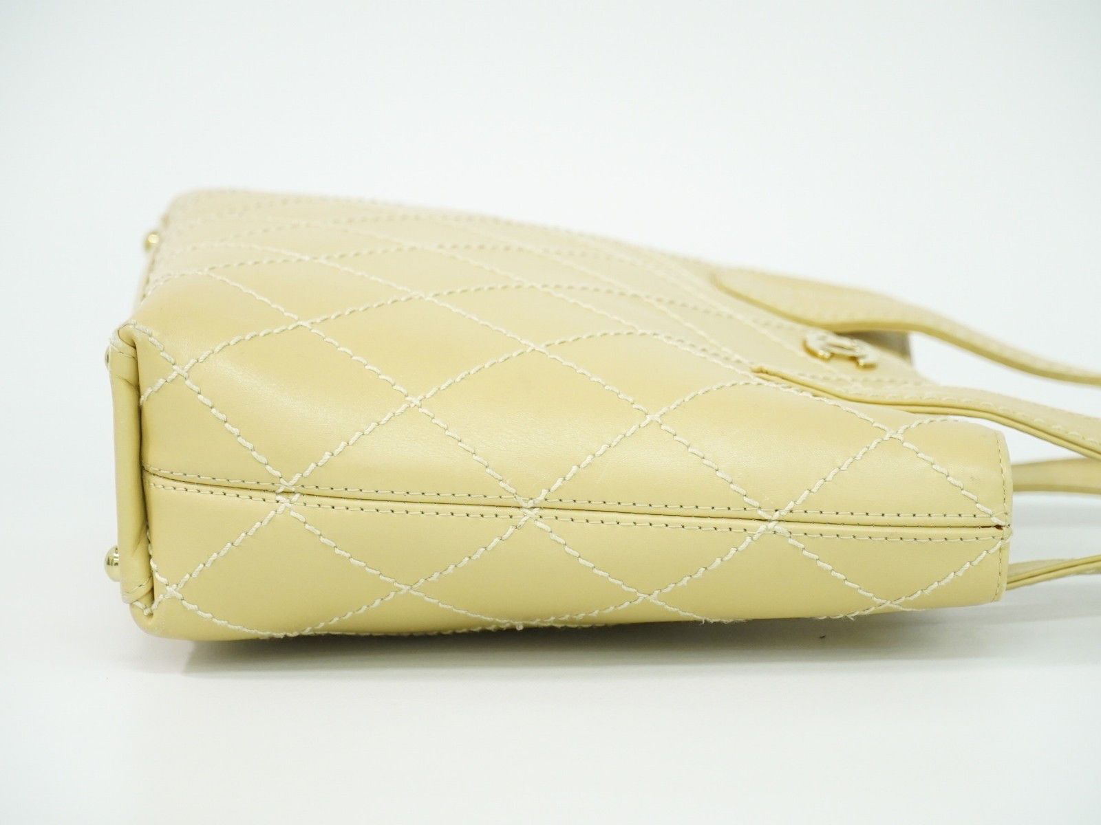 Chanel Chanel Surpique Tote Quilted Leather Size ONE SIZE - 3 Thumbnail