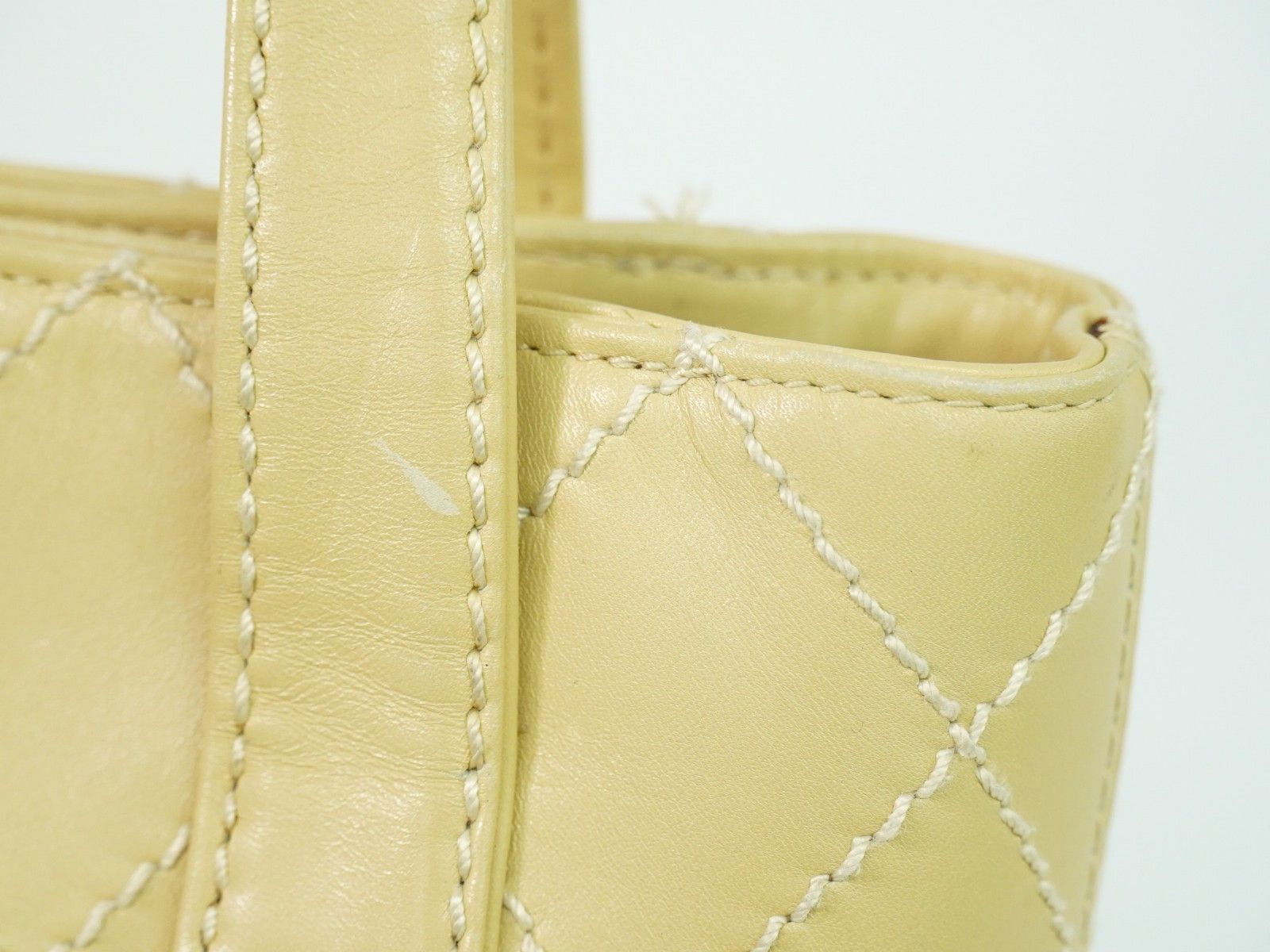 Chanel Chanel Surpique Tote Quilted Leather Size ONE SIZE - 15 Thumbnail