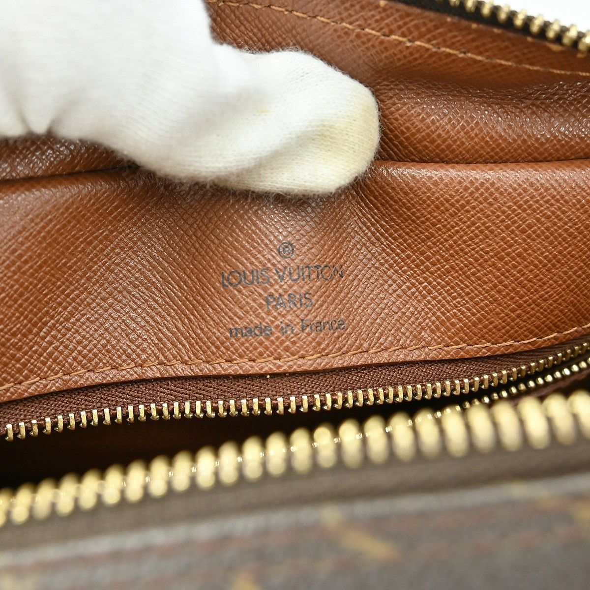 Louis Vuitton Louis Vuitton Nil Messenger Bag Monogram Canvas Size ONE SIZE - 4 Thumbnail