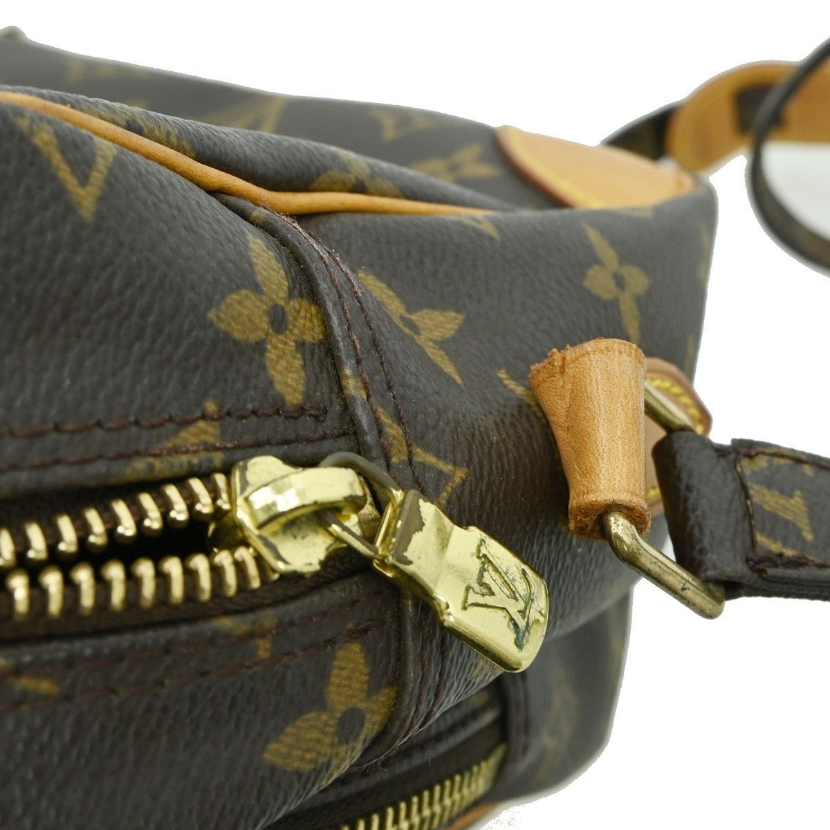 Louis Vuitton Louis Vuitton Nil Messenger Bag Monogram Canvas Size ONE SIZE - 10 Thumbnail