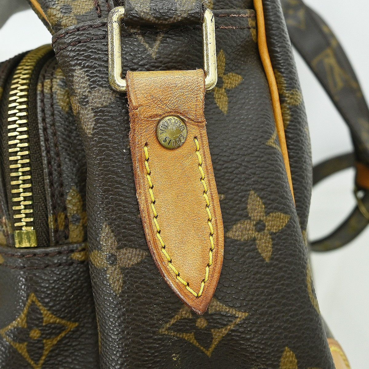 Louis Vuitton Louis Vuitton Nil Messenger Bag Monogram Canvas Size ONE SIZE - 9 Thumbnail