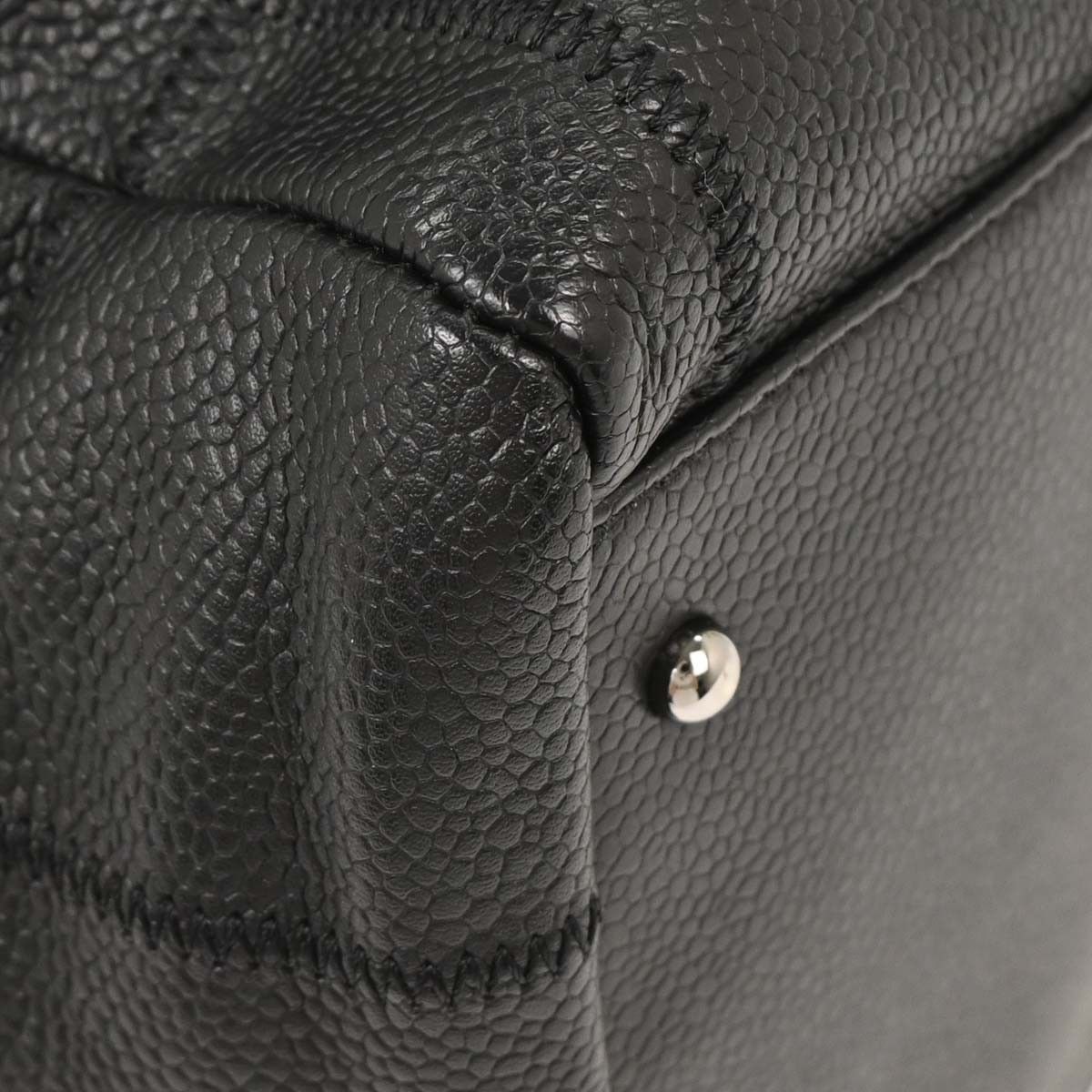 Chanel Chanel Square Stitch Shoulder Bag Quilted Caviar Size ONE SIZE - 6 Thumbnail