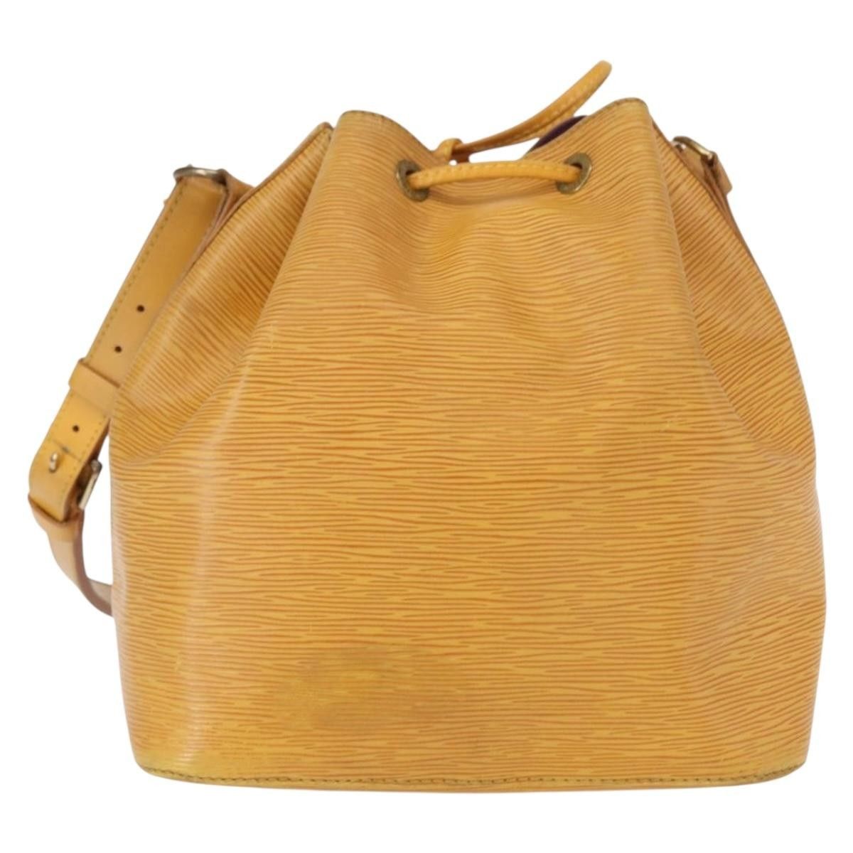 Louis Vuitton Louis Vuitton Petit Noe Epi Leather Size ONE SIZE - 2 Thumbnail