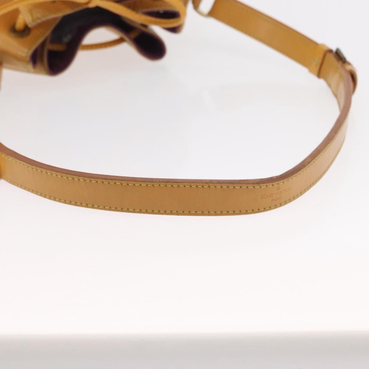 Louis Vuitton Louis Vuitton Petit Noe Epi Leather Size ONE SIZE - 8 Thumbnail