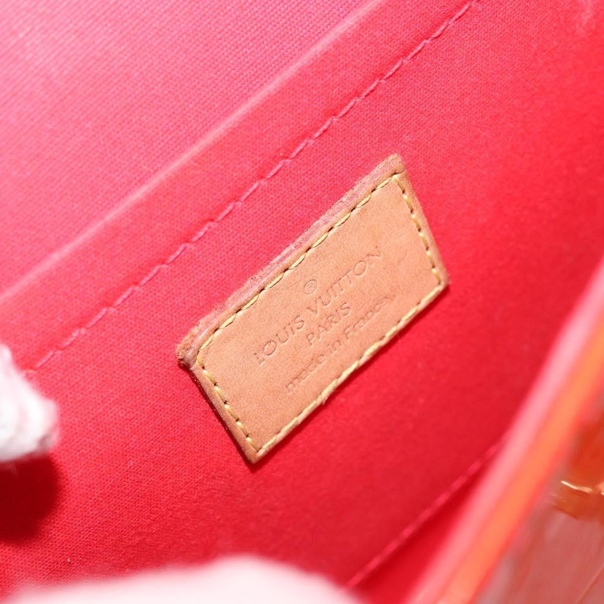 Louis Vuitton Louis Vuitton Bellflower Handbag Monogram Vernis Size ONE SIZE - 6 Thumbnail