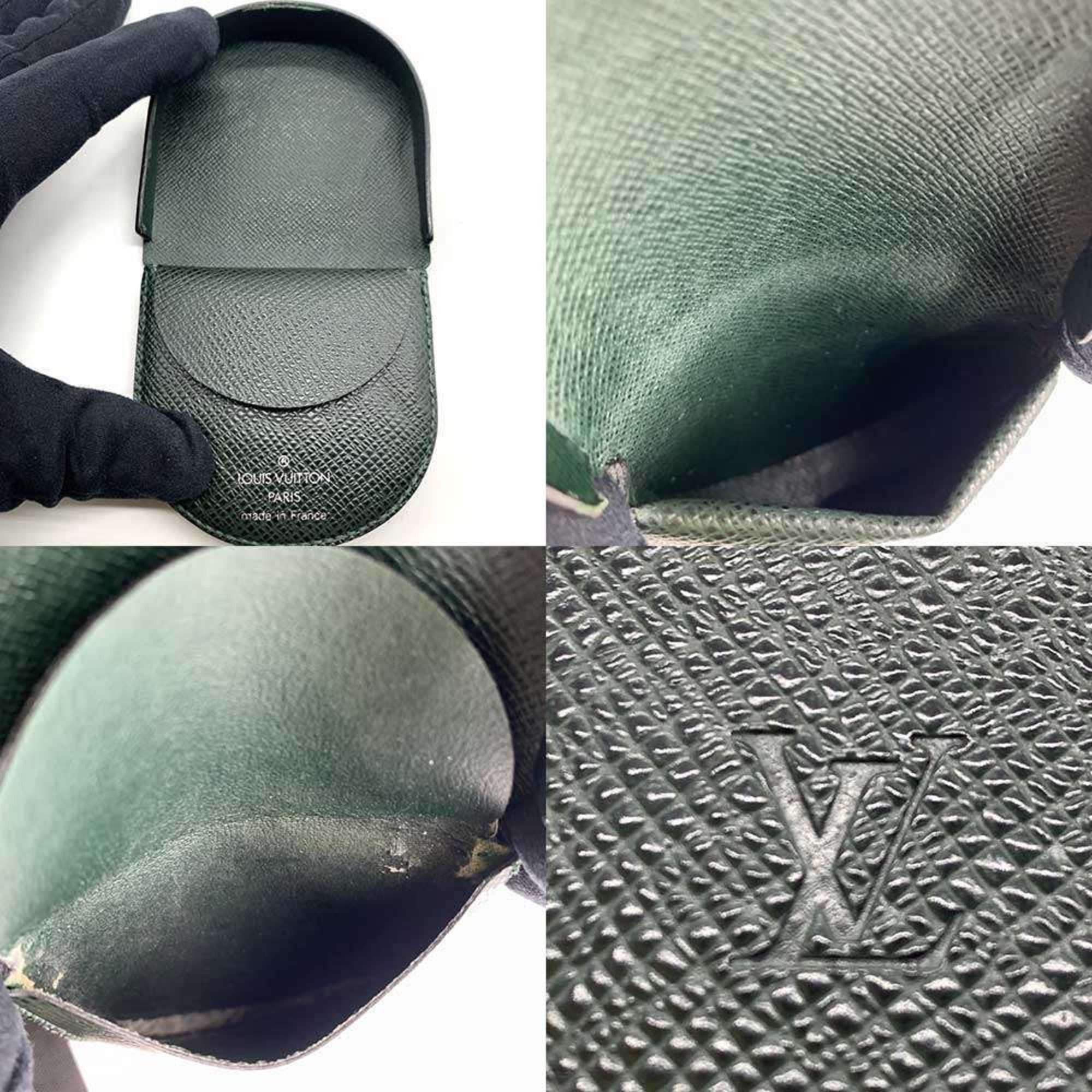 Louis Vuitton Louis Vuitton Taiga Porte Monnaie Cuvette Coin Case, Leather, Dark Green, M64422 Size ONE SIZE - 4 Thumbnail