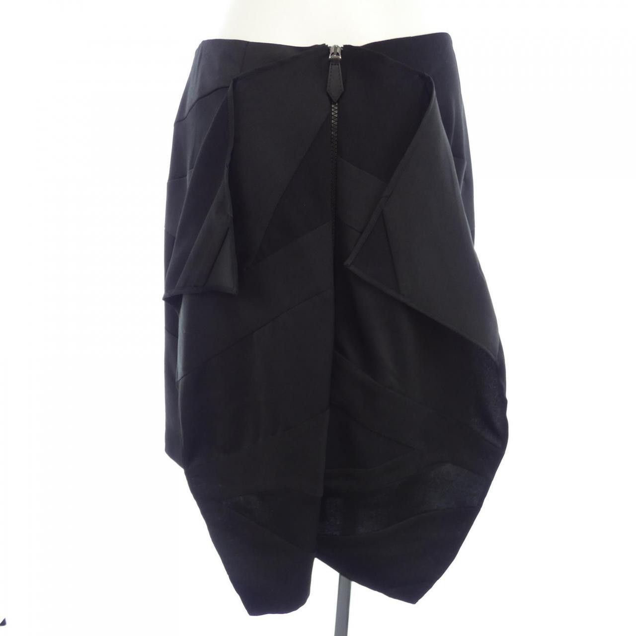 Burberry Burberry Burberry Skirt Others Skirts 80468421 DUTY FREE for USA Size ONE SIZE - 2 Thumbnail