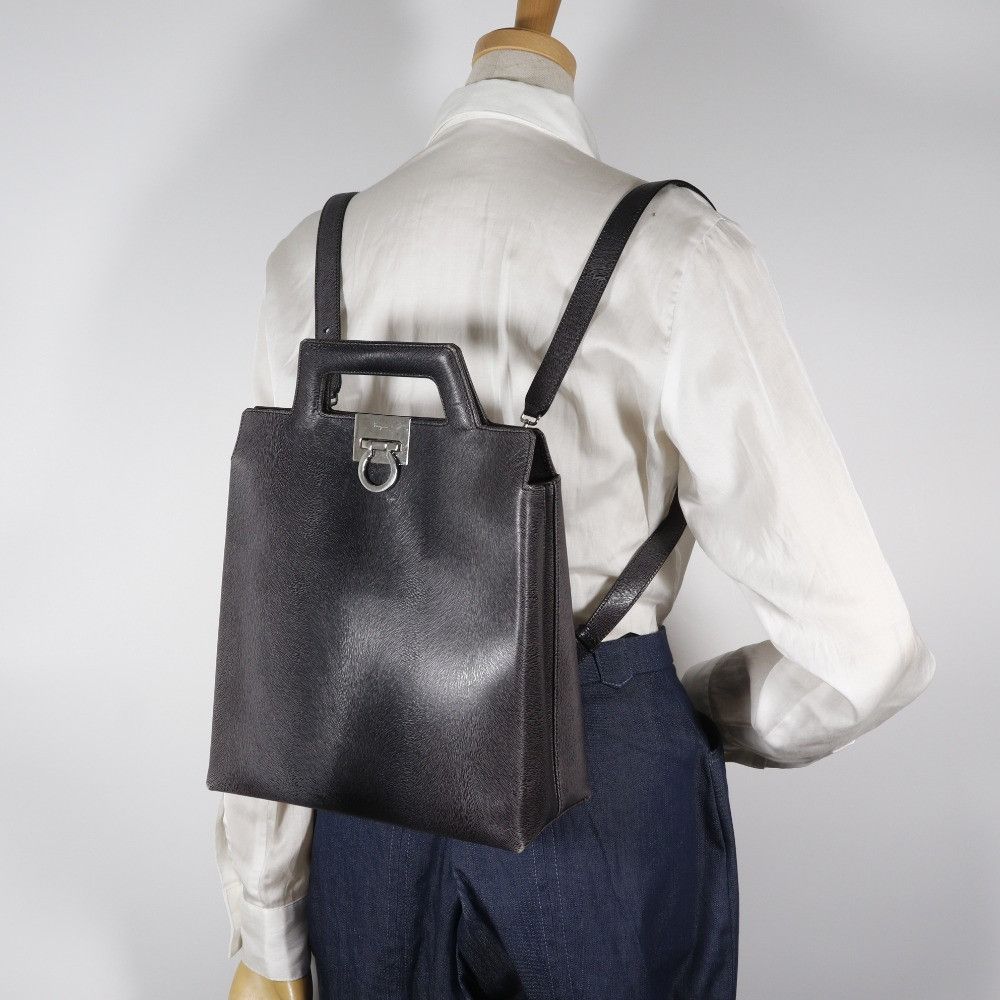 Salvatore Ferragamo Salvatore Ferragamo Salvatore Ferragamo Gancini Embossed Leather 3way Bag Leather Shoulder Bag DX-21 8674 DUTY FREE for USA Size ONE SIZE - 17 Thumbnail