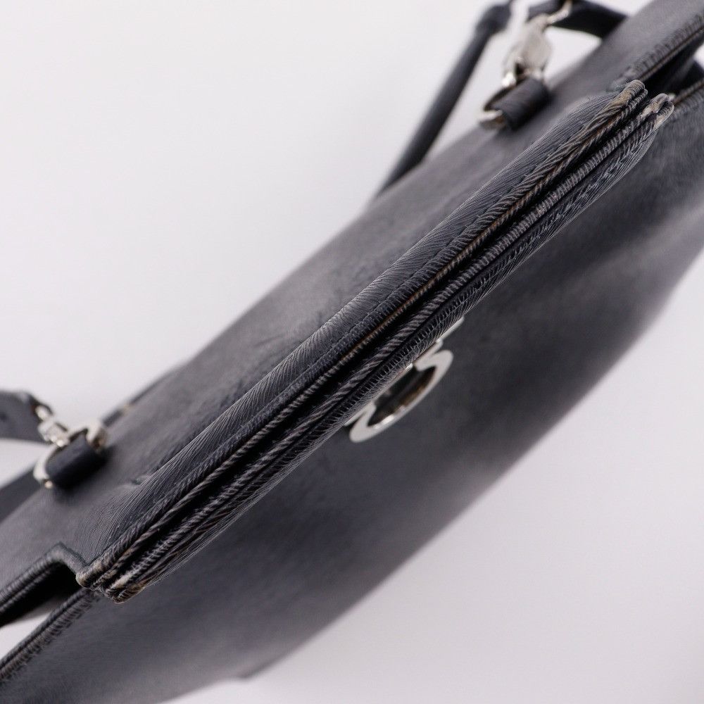 Salvatore Ferragamo Salvatore Ferragamo Salvatore Ferragamo Gancini Embossed Leather 3way Bag Leather Shoulder Bag DX-21 8674 DUTY FREE for USA Size ONE SIZE - 5 Thumbnail
