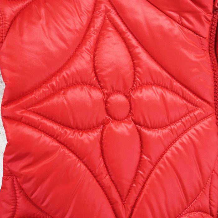 Louis Vuitton Louis Vuitton Louis Vuitton Monogram Flower Quilted Vest Others Outerwear DH1HLG47W DUTY FREE for USA Size ONE SIZE - 6 Thumbnail