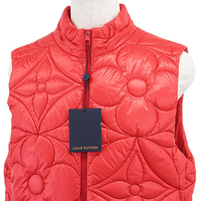 Louis Vuitton Louis Vuitton Louis Vuitton Monogram Flower Quilted Vest Others Outerwear DH1HLG47W DUTY FREE for USA Size ONE SIZE - 2 Thumbnail