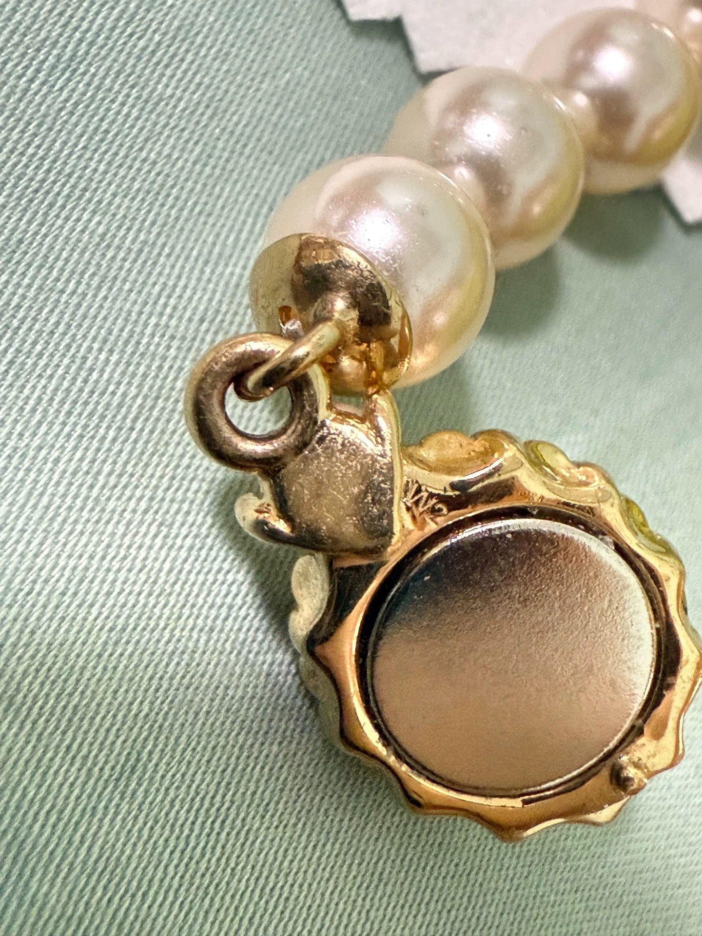 Cartier vintage pearl bracelet with gold accents Size ONE SIZE - 4 Thumbnail