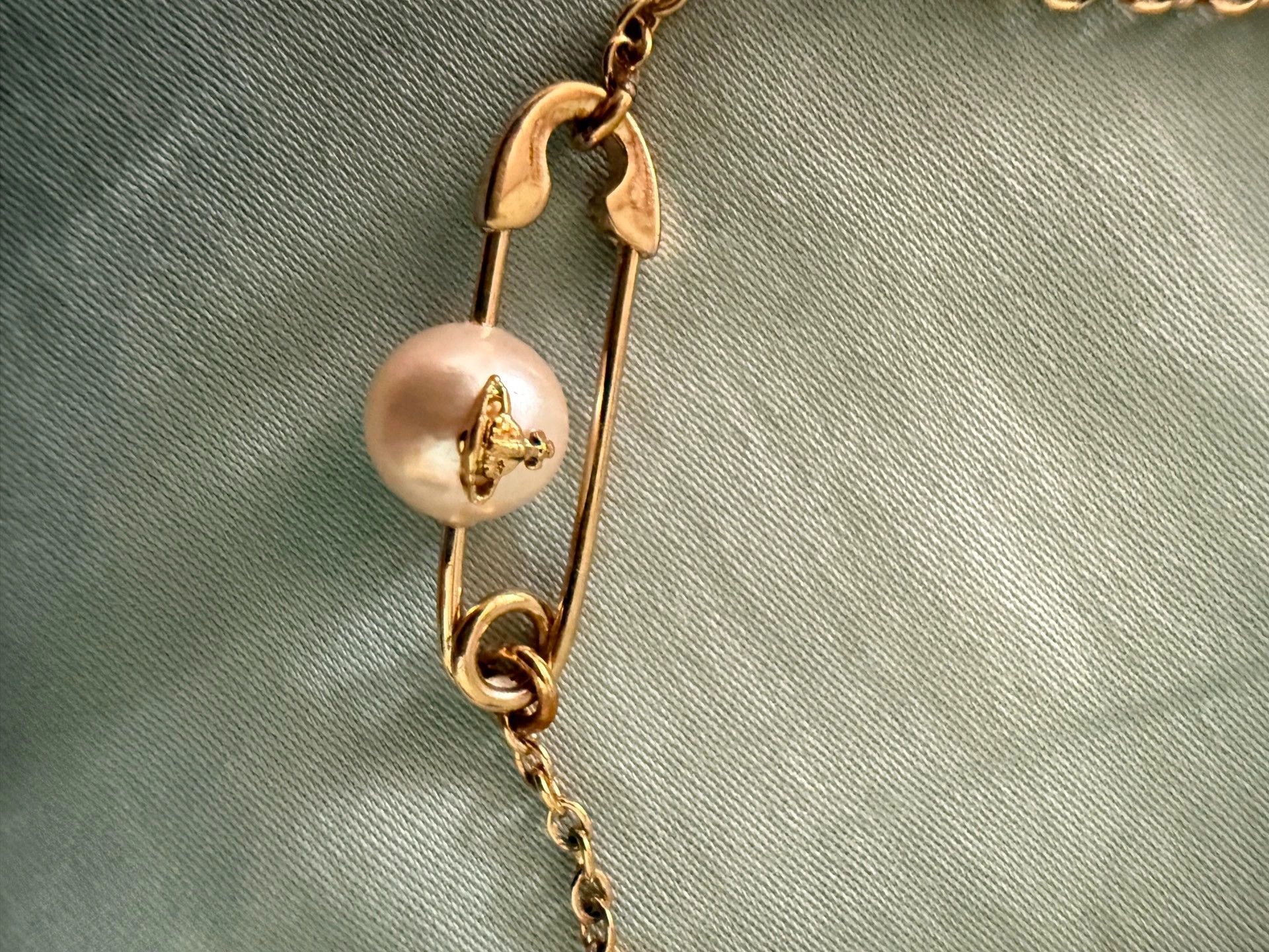 Chanel classic pearl brooch necklace Size ONE SIZE - 2 Thumbnail