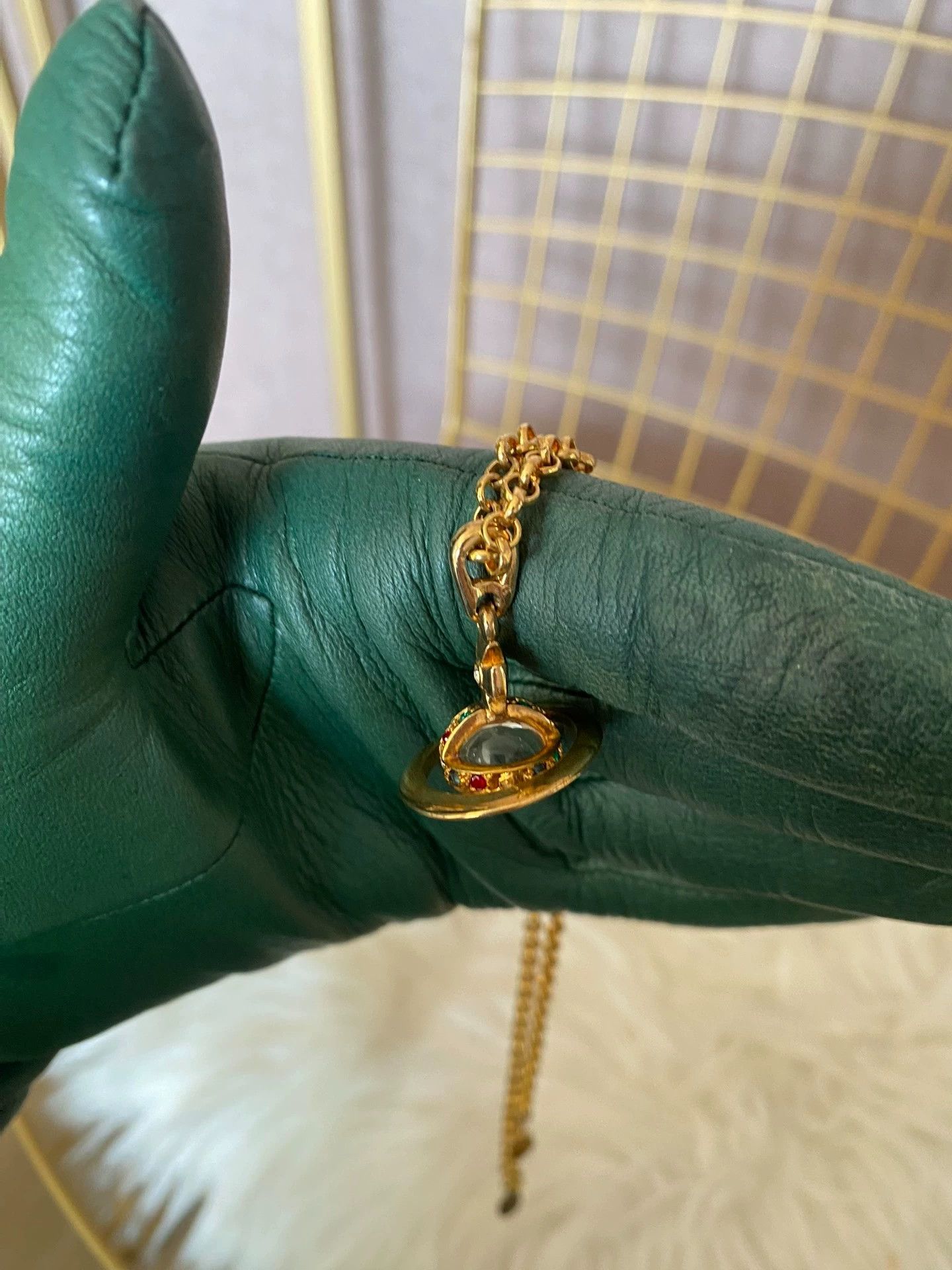 Vivienne Westwood Vivienne Westwood Vintage Gold Orb Necklace Size ONE SIZE - 2 Thumbnail