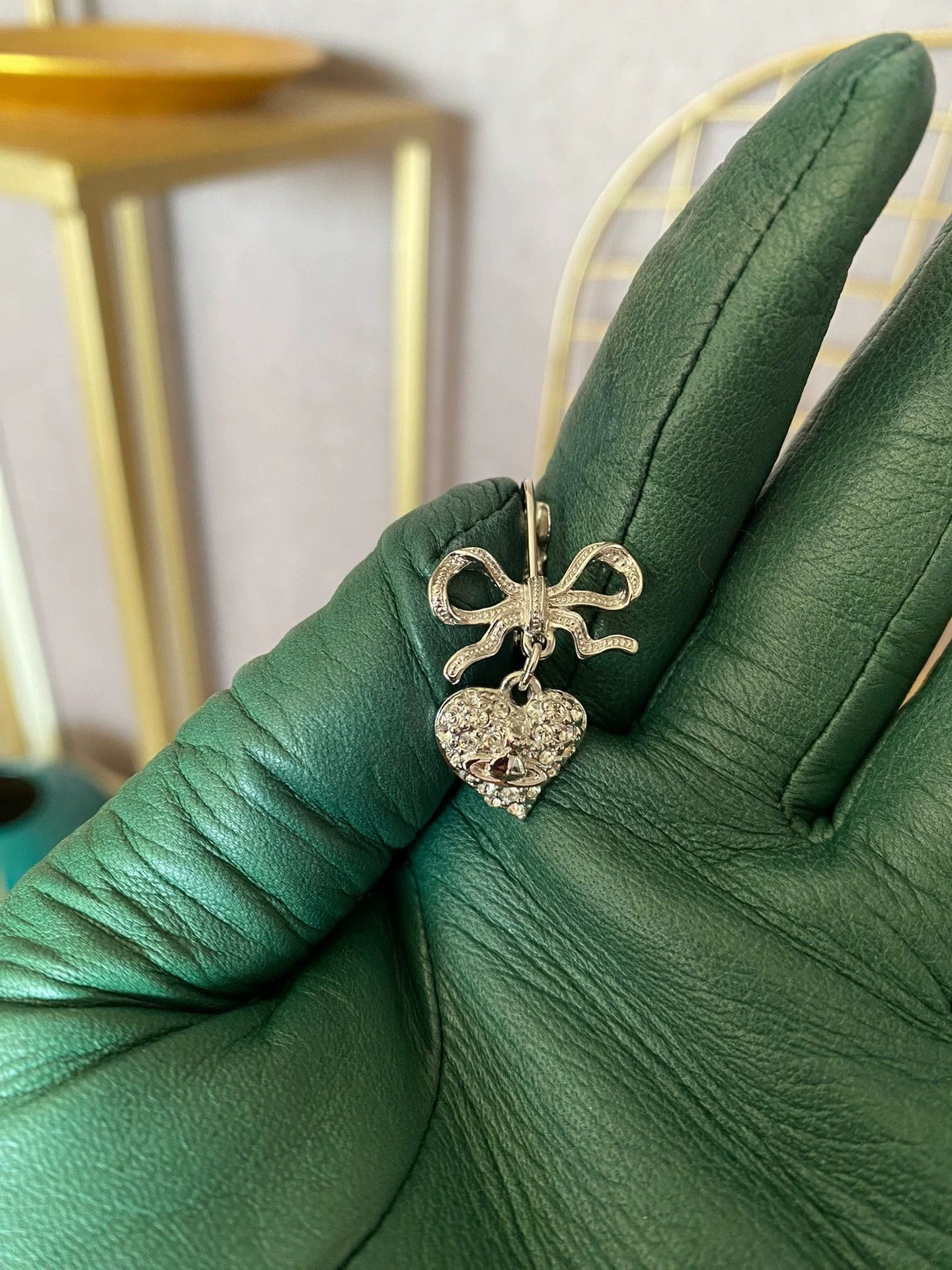 Vivienne Westwood Vivienne Westwood Heart Bow Earrings Size ONE SIZE - 3 Thumbnail