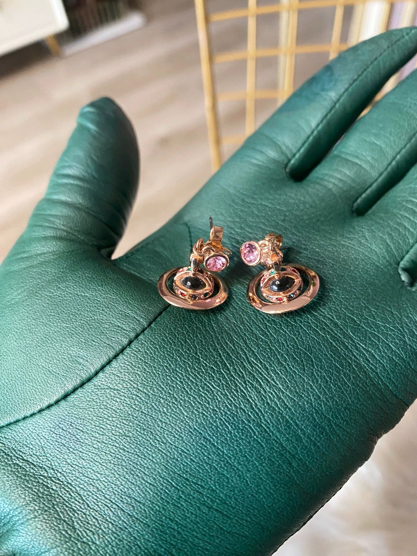 Vivienne Westwood Vivienne Westwood Small Pink Orb Earrings Size ONE SIZE - 2 Thumbnail