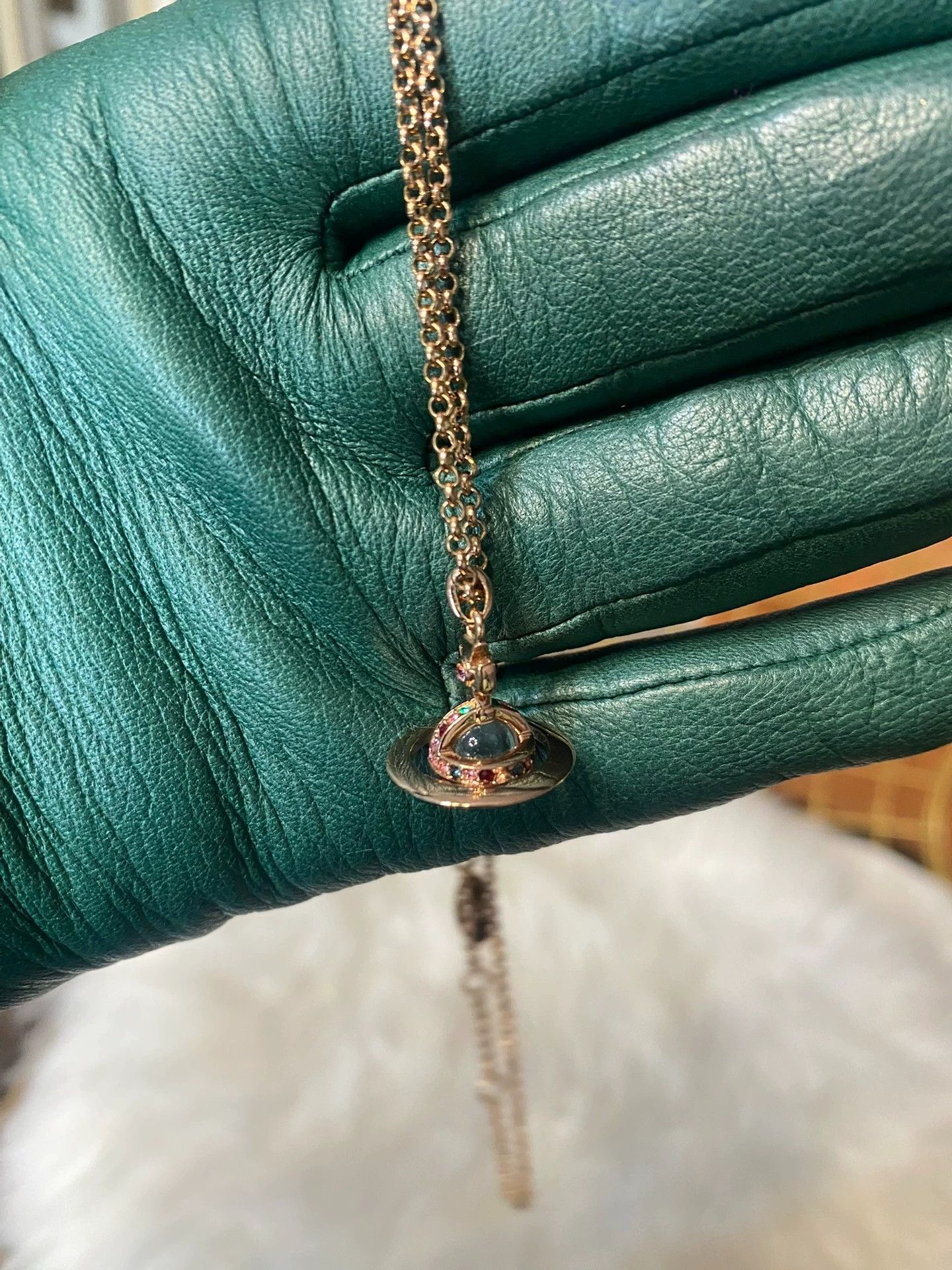 Vivienne Westwood Vivienne Westwood Rose Gold Orb Necklace Size ONE SIZE - 2 Thumbnail