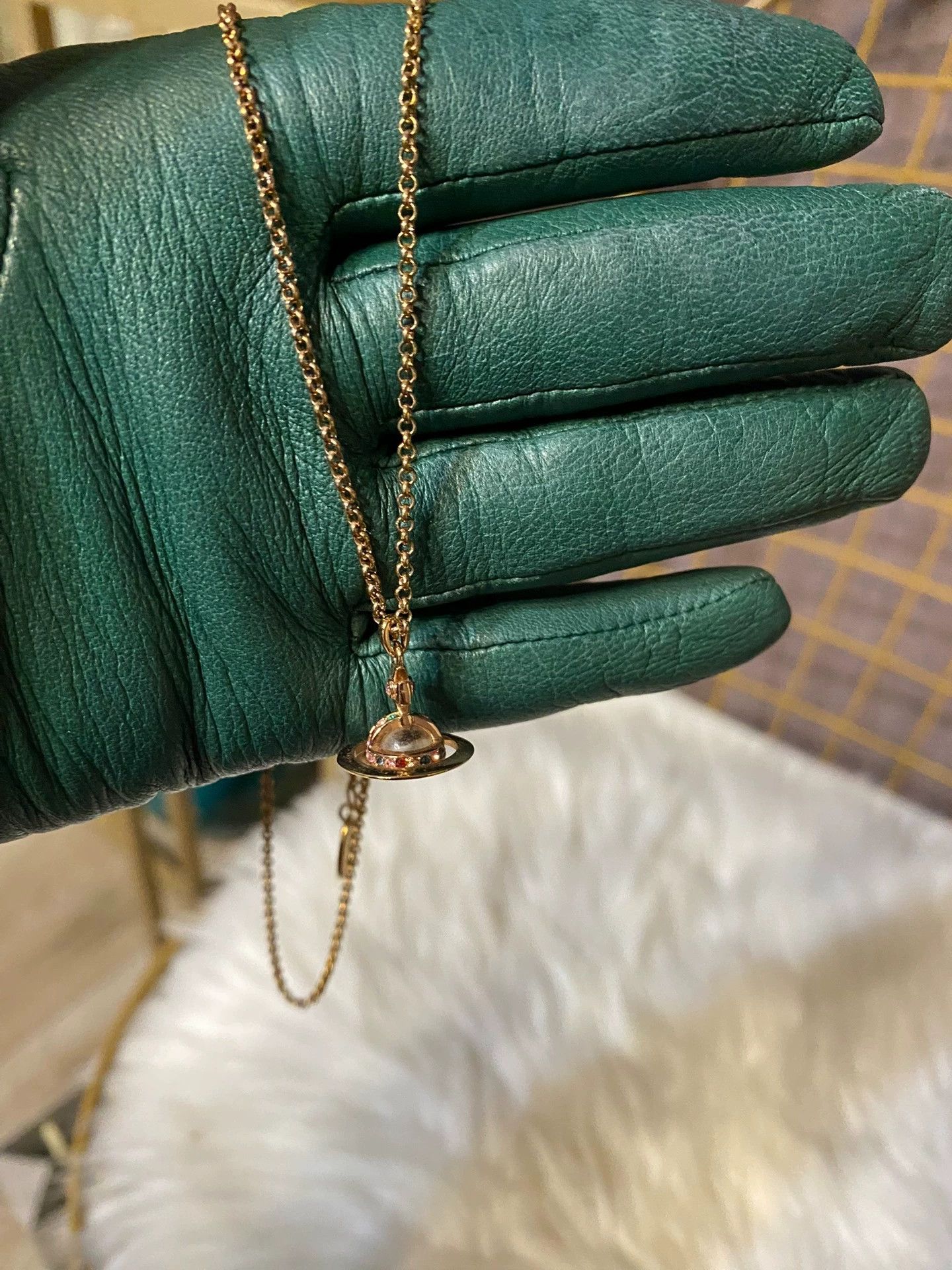 Vivienne Westwood Vivienne Westwood Rose Gold Orb Necklace Size ONE SIZE - 2 Thumbnail
