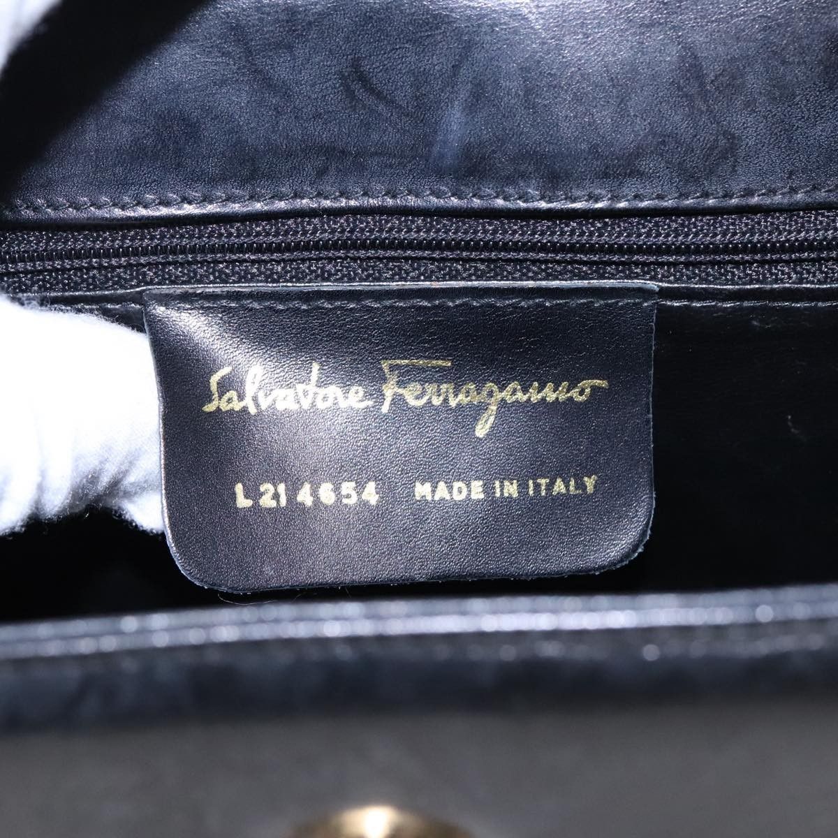 Salvatore Ferragamo Salvatore Ferragamo Vintage Shoulder Bag Leather Size ONE SIZE - 6 Thumbnail