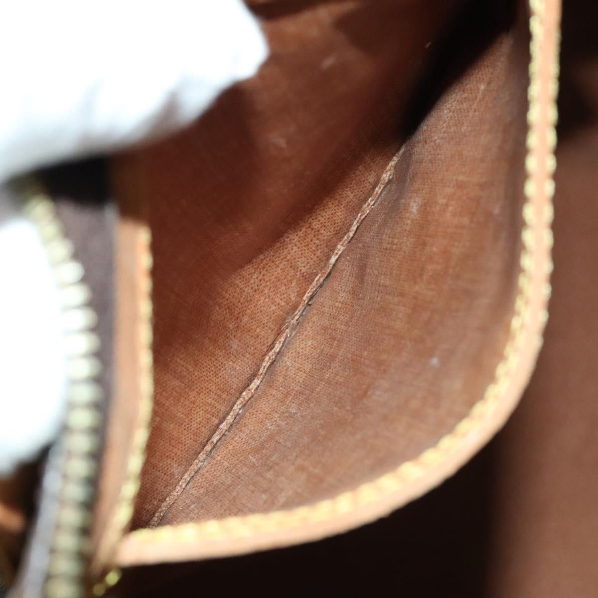 Louis Vuitton Louis Vuitton Speedy Handbag Monogram Canvas Size ONE SIZE - 21 Thumbnail