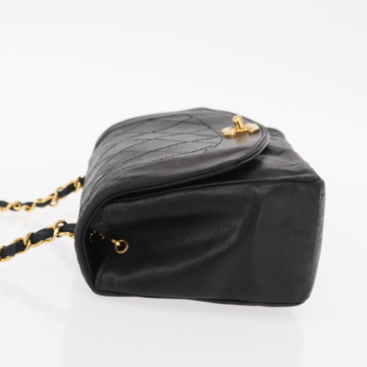 Chanel Chanel Vintage Diana Flap Bag Quilted Lambskin Size ONE SIZE - 4 Thumbnail