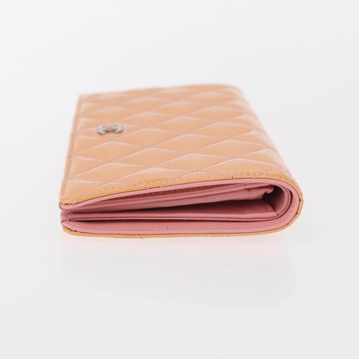 Chanel Chanel CC Wallet Quilted Patent Size ONE SIZE - 3 Thumbnail