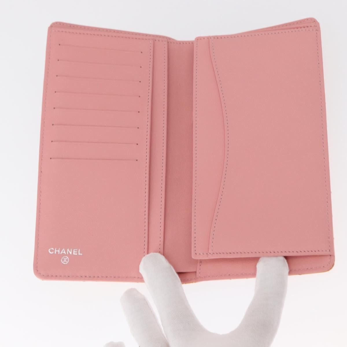 Chanel Chanel CC Wallet Quilted Patent Size ONE SIZE - 5 Thumbnail