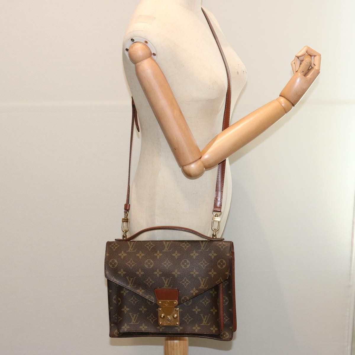 Louis Vuitton Louis Vuitton Monceau Handbag Monogram Canvas Size ONE SIZE - 14 Thumbnail