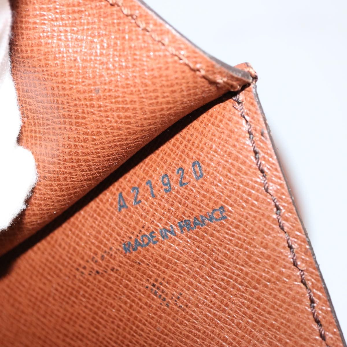Louis Vuitton Louis Vuitton Monceau Handbag Monogram Canvas Size ONE SIZE - 7 Thumbnail