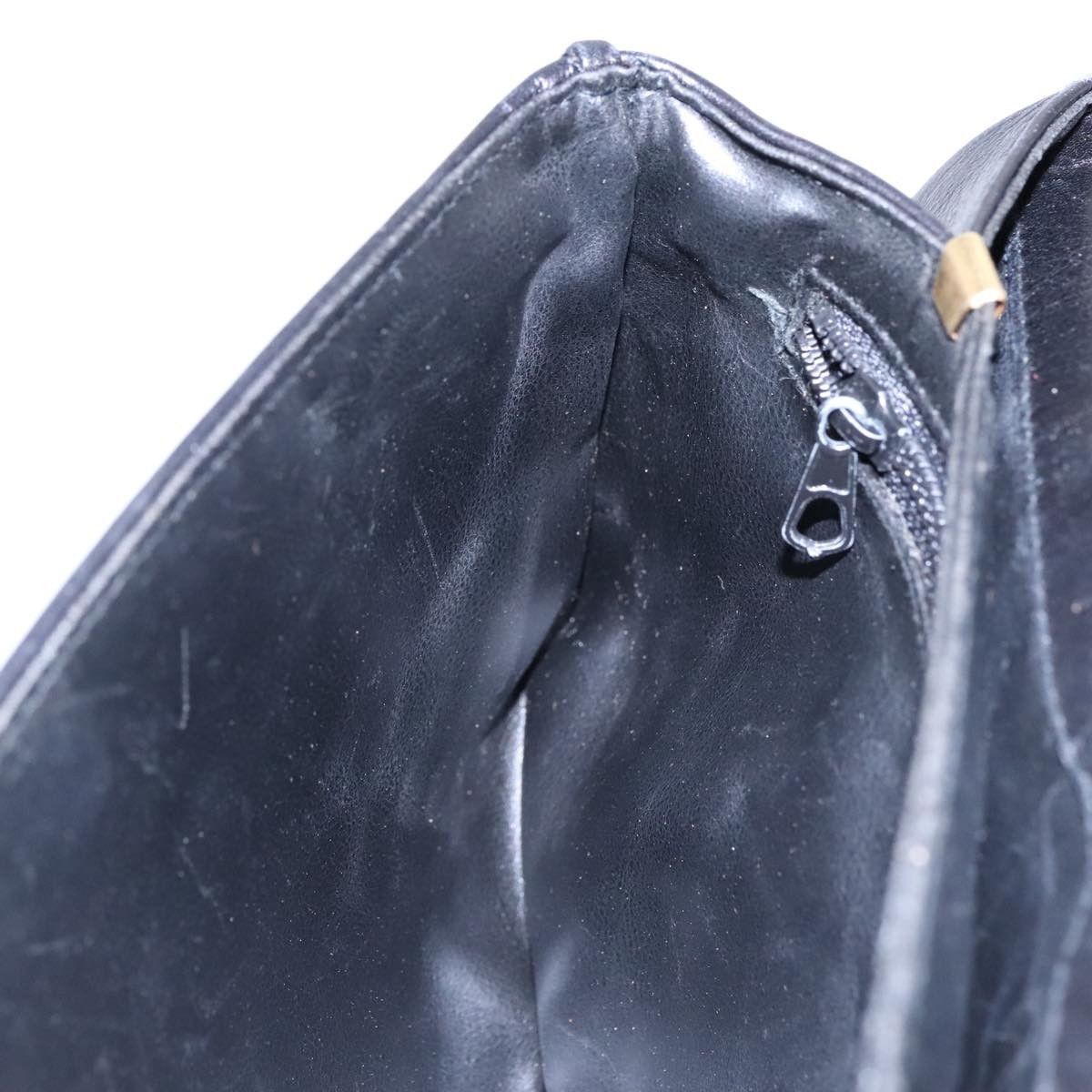 Celine Celine Vintage Flap Shoulder Bag Leather Size ONE SIZE - 21 Thumbnail