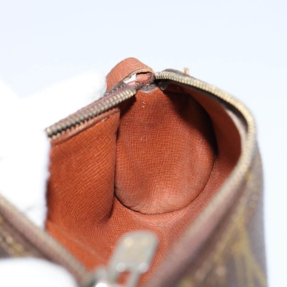 Louis Vuitton Louis Vuitton Papillon Pochette Monogram Canvas Size ONE SIZE - 18 Thumbnail