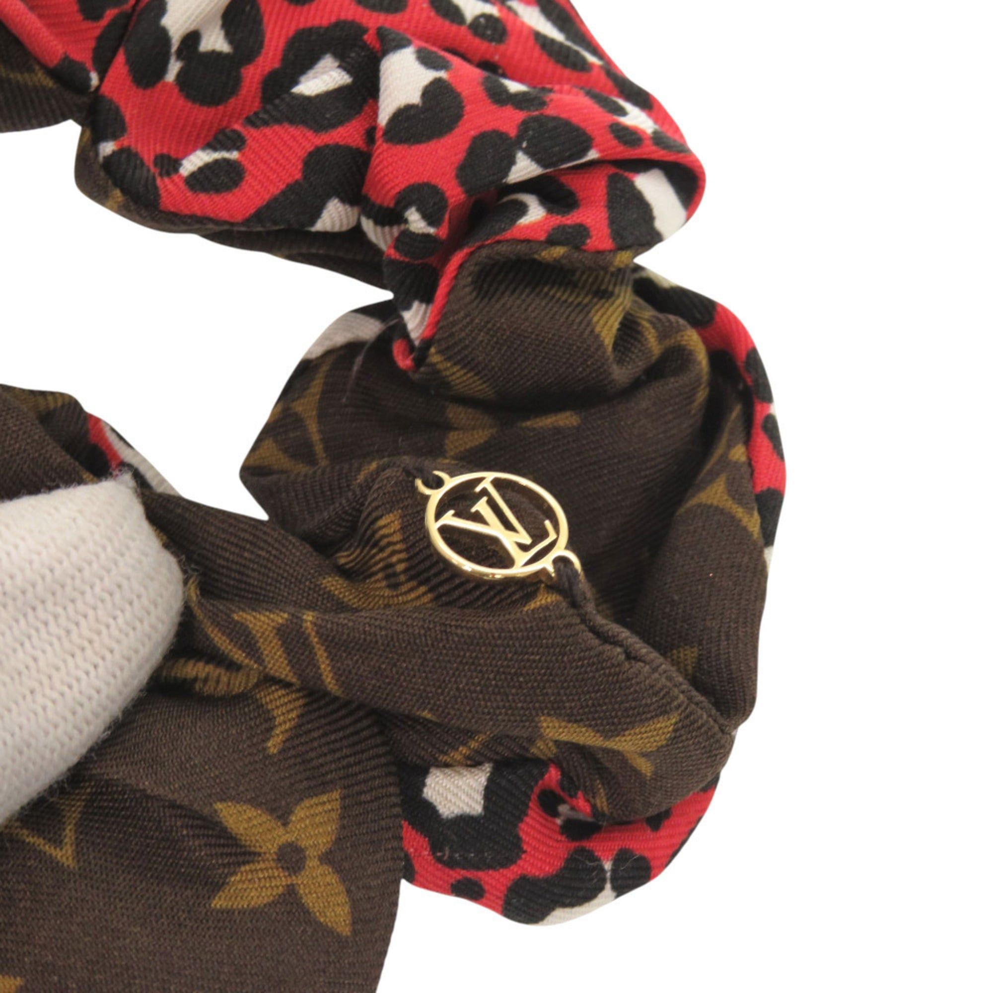 Louis Vuitton Louis Vuitton Scrunchie Be Mindful M77011 Monogram Silk Brown 1039 LOUIS VUITTON Size ONE SIZE - 3 Thumbnail