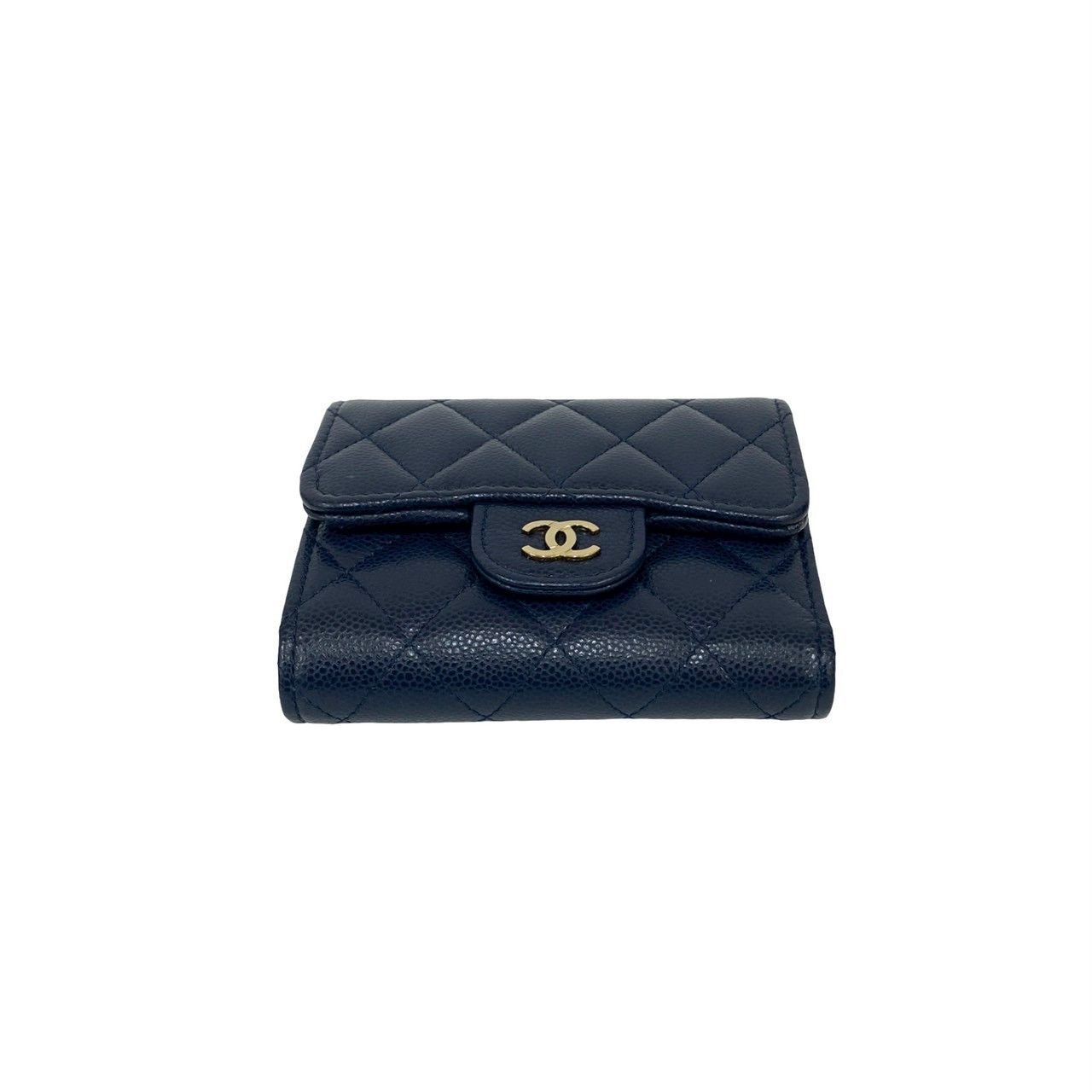 Chanel Chanel Chanel Matelassé Caviar Leather Trifold Wallet Leather Short Wallet DUTY FREE for USA Size ONE SIZE - 7 Thumbnail