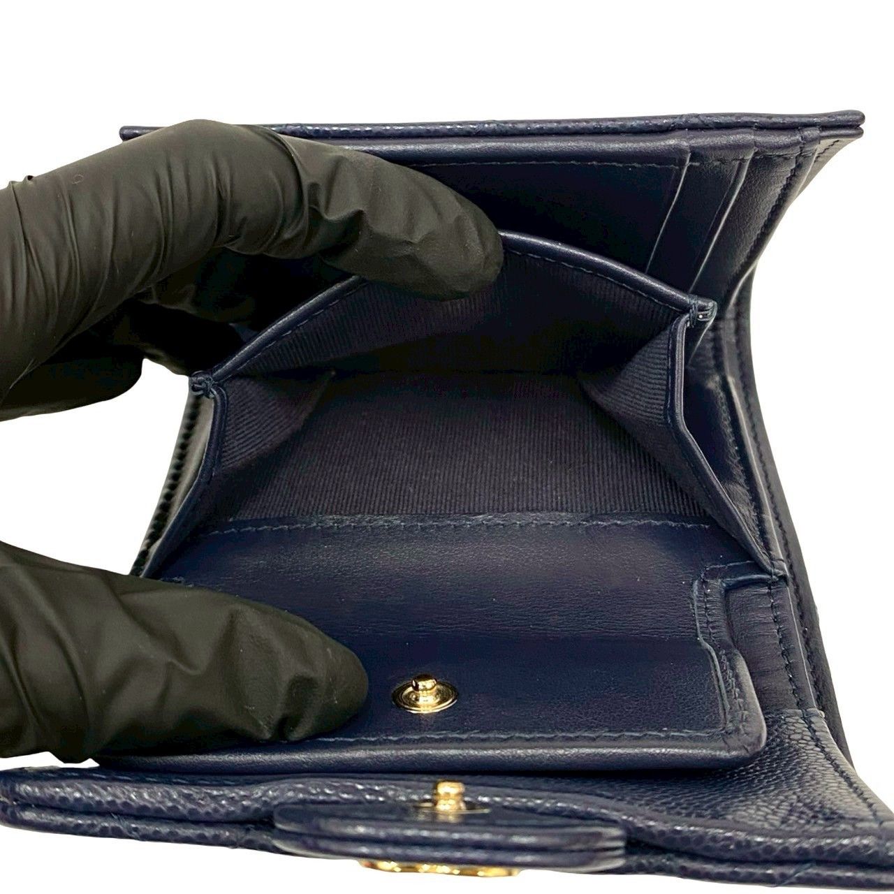 Chanel Chanel Chanel Matelassé Caviar Leather Trifold Wallet Leather Short Wallet DUTY FREE for USA Size ONE SIZE - 11 Thumbnail